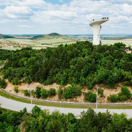 Velencei Vadregényes Vendégház Villa Exterior foto